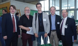 v.l: Dr. Gregor Schuhmayer (REGAL), Univ. Prof. Peter Schnedlitz (WU Wien), MSc Fabian Nindl (WU Wien), Mag. Dr Anton Salesny (WU Wien), Mag. Robert Falkinger (REGAL)