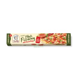 Tante Fanny Frischer Blech-Pizzateig mit Sauerteig mit Pizzasauce